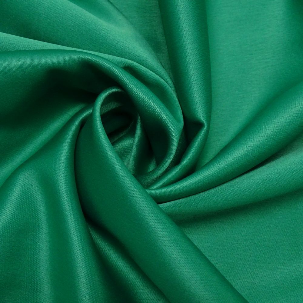 Tecido Crepe Vogue Silk Cor Verde Folha Intenso, Pantone: 17-6030TCX Jelly Bean 