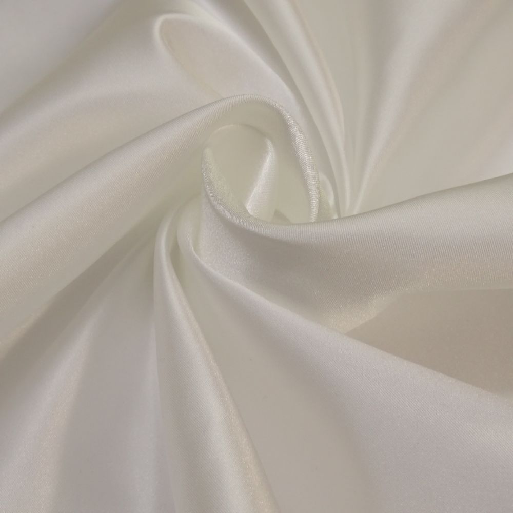 Tecido Cetim Bucol Dior Premium Cor  Off White, Pantone: 11-0602TCX Snow White  