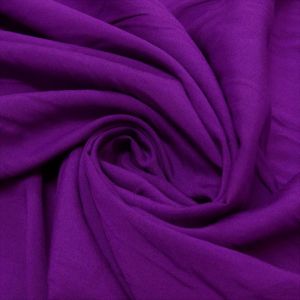 Tecido Viscose Tradicional, Cor Uva , Pantone: 18-3331 TCX Hyacinth Violet 